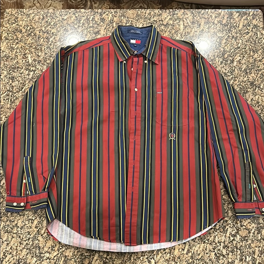 Vintage Tommy Hilfiger Button Down multi-color Men’s size XL X6/X6 100% cotton